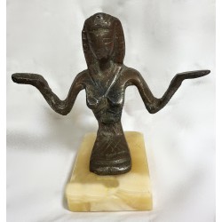 Zeița Cleopatra figurină