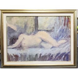 Nud pe covor